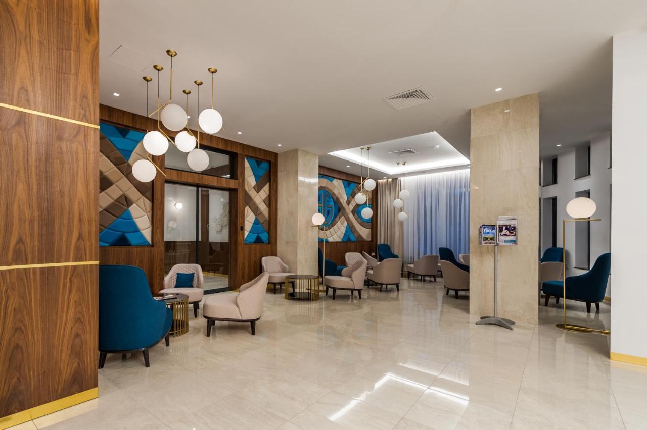 Hotel Galleria Суботица Экстерьер фото