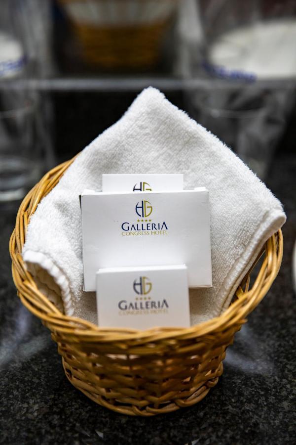Hotel Galleria Суботица Экстерьер фото
